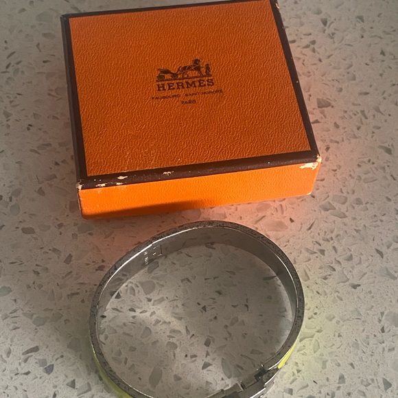 HERMES CLIC CLAC BANGLE SMALLEST SIZE GREEN WHIT PALLADIUM - Picture 5 of 7